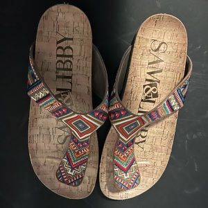 Cute summer sandals!